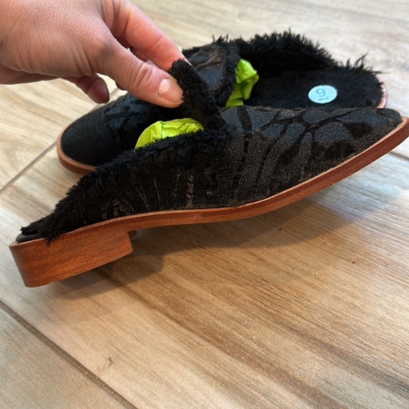 Free People flats size 6 - Picture 6 of 15